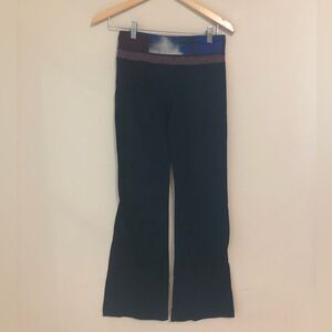 ♦️Lululemon | Sz 4 Groove Leggings